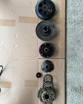 Pezzi Runner 125/180 trasmissione e carburatore