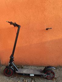 Monopattino elettrico 