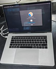MacBook Pro 15” - A1990 - i7 - 256GB