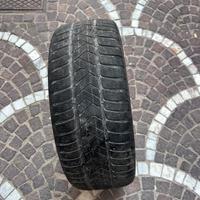 Pirelli sottozero 225/40/19