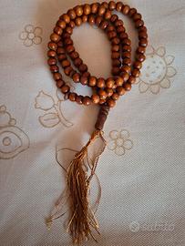 mala collana in legno 
