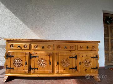 Credenza in legno
