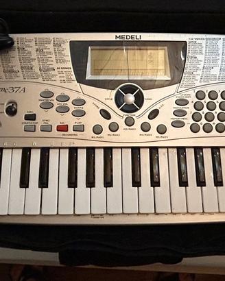 Tastiera musicale Medeli