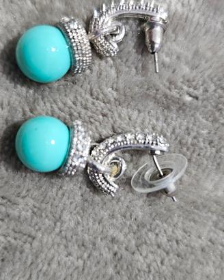 orecchini in pasta di turchese e Swarovski