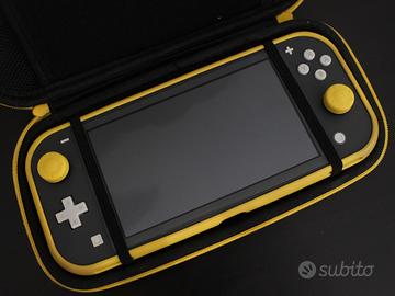 Nintendo Switch Lite + Accessori+Luigi’s Mansion 3