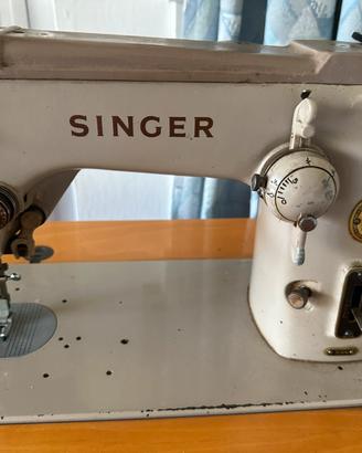 Singer 306 m