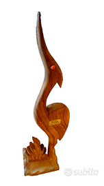 Statua in legno raffigurante un Airone