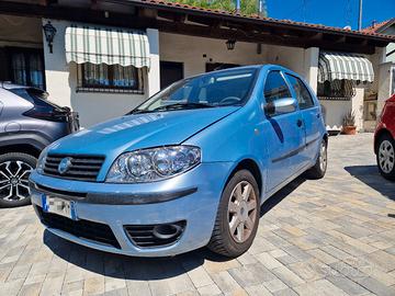 Fiat Punto 3serie 5P multijet