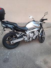 Yamaha FZ6 bauletto 