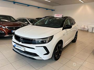 Opel Grandland ULTIMATE Turbo 12V 130 CV aut. SPOT