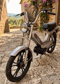 Tomos