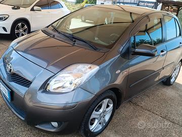 Toyota Yaris 1.4 Km 75.000 Gar Rate