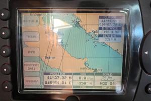 Plotter cartografico B&G