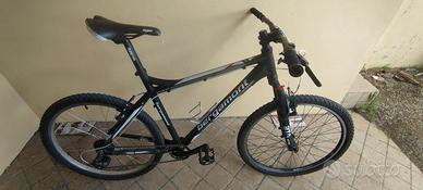 Bicicletta Enduro modificata