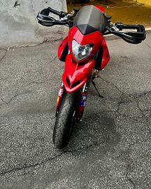 Ducati Hypermotard 1100