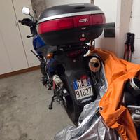 moto Suzuki  vustrom 650