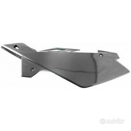 Fianco sinistro portanumero Husqvarna WRE e TE A42