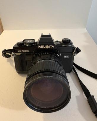 Minolta X700