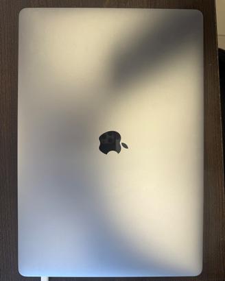 MACBOOK PRO 16
