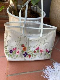 Borsa shopping e stola Braccialini Ricamate a mano