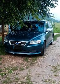 volvo v 50 r design