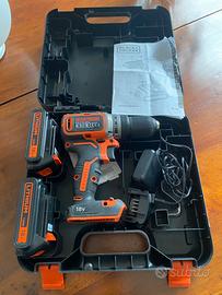 Trapano Avvitatore a batteria Black & Decker BL186