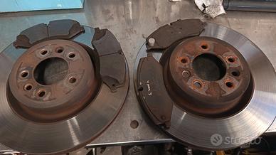 dischi pastiglie Brembo range Rover sport 