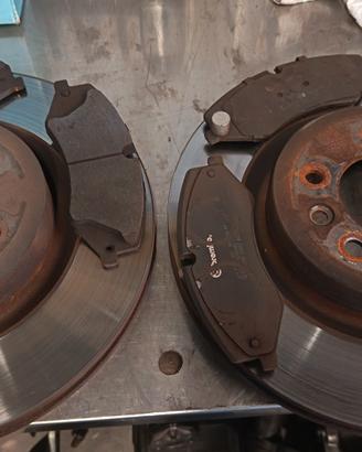 dischi pastiglie Brembo range Rover sport 