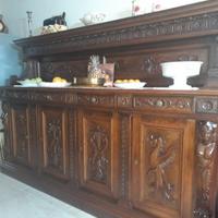 SALA DA PRANZO INTAGLIATA A MANO