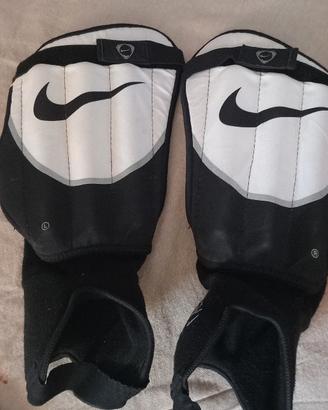 parastinchi nike