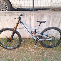 Santacruz V10 cc 2021