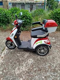 Scooter elettrico tre ruote UFO