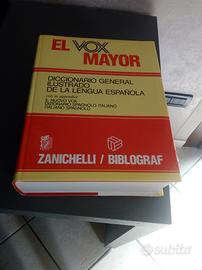 Dizionario monolingue di spagnolo a 20