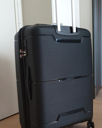 Valigia trolley rigida con ruote, marca Andare