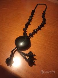 collana di perle colore nero 