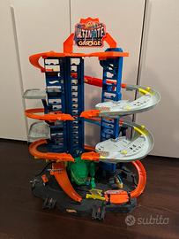 Mega garage Ultimate Hot Wheels