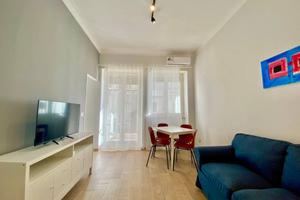 2 Vani ARREDATO (Piazza Ludovico Ariosto)