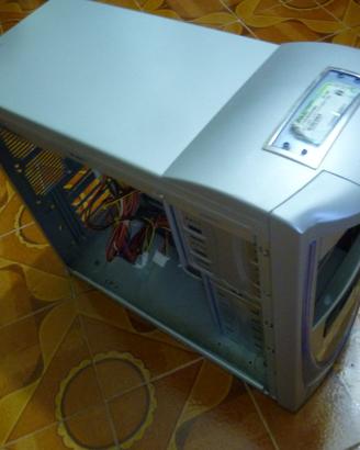 Computer Case con lettore floppy e alimentatore