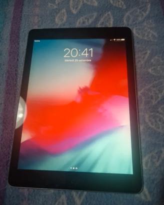 Apple iPad Air (A1475)