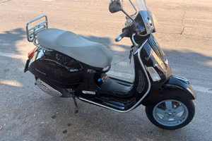 Vespa GTS 250 ie