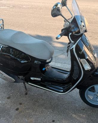 Vespa GTS 250 ie
