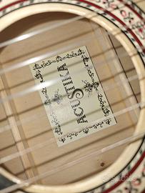 Chitarra Acustika
