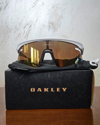 Occhiali Oakley RSLV Lite Matte White Prizm 24K