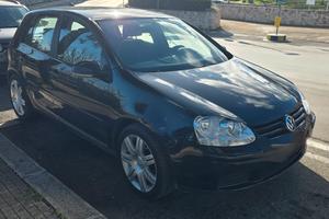 Volkwagen Golf 5pt 1.9 TDI Conmfortline