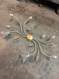 Lampadario in metallo
