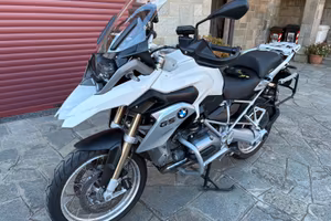 BMW r 1200 GS Lc con 30.000 km