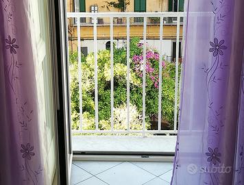 Trilocale ammobiliato con posto auto