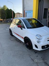 595 Abarth edizione Yamaha Factory 2015
