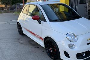 595 Abarth edizione Yamaha Factory 2015