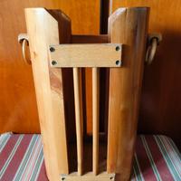 Porta ombrelli di legno